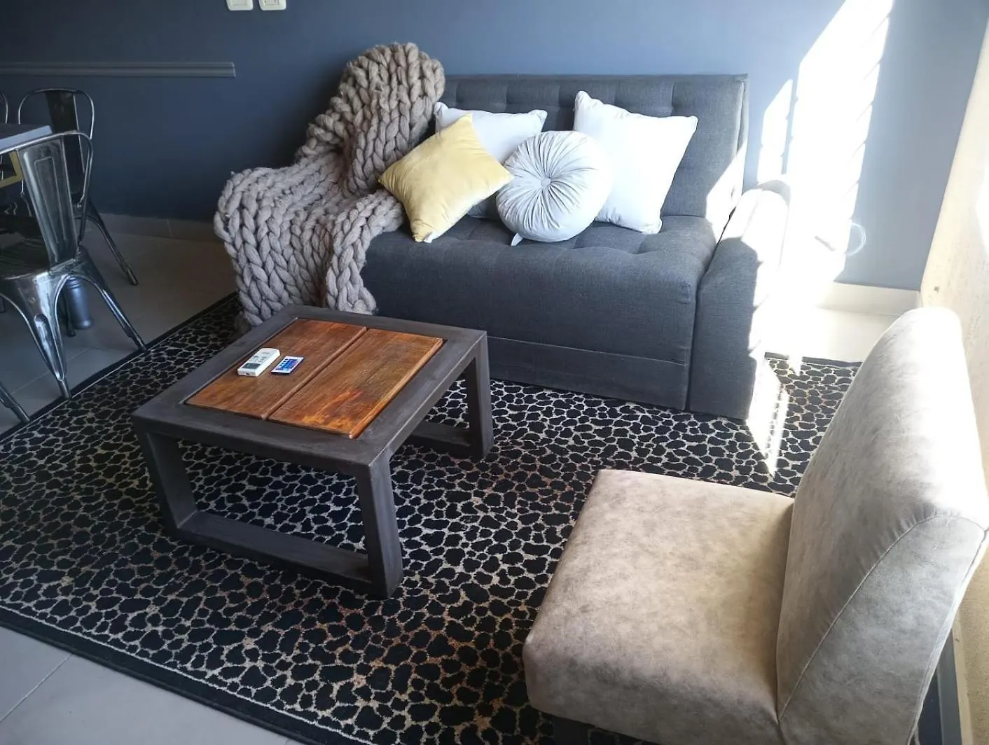 EXCEPCIONAL 18 DEPARTAMENTO CON COCHERA - Vista a la MONTAÑA - Ciudad Mendoza- Zona Residencial Mendoza